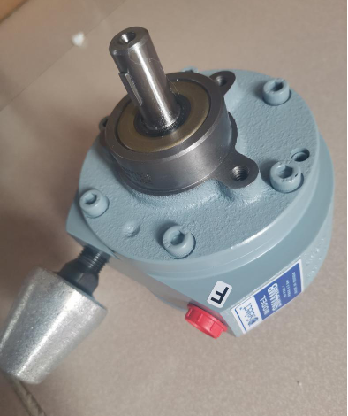 活塞式气动马达由哪些配件组成